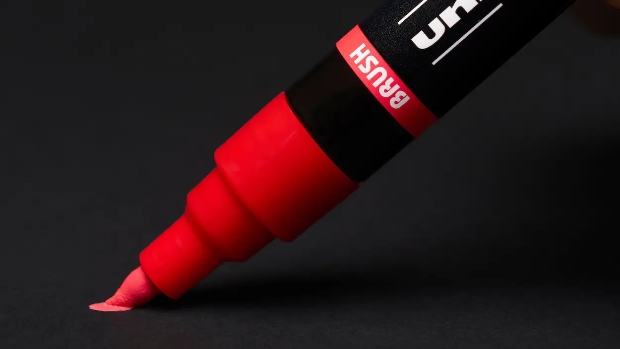 posca-brush-ozart-nouveaute-art-graphique